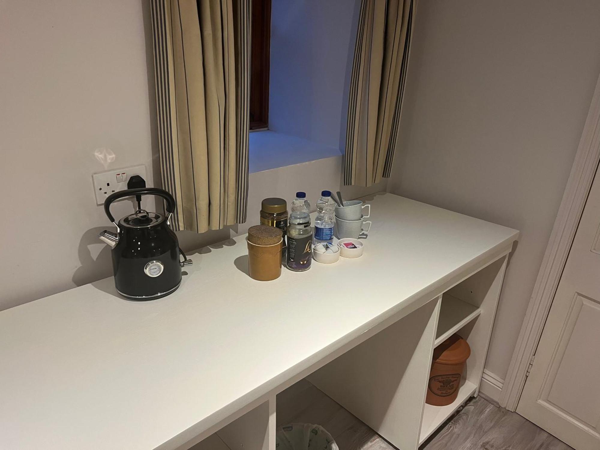 Ferry House Holidays New Ross Bagian luar foto